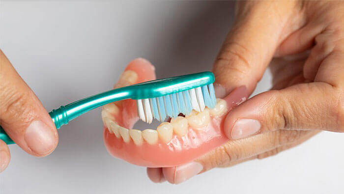 Guide for Choosing Oral Appliance Cleaner